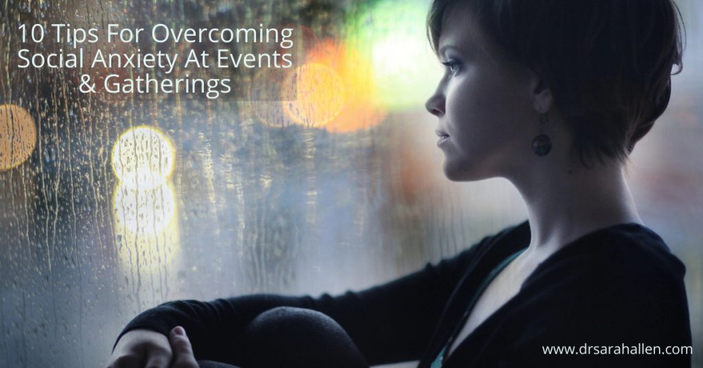 10 Tips to overcome social anxiety at events and gatherings